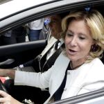 Esperanza Aguirre llega con Ignacio González en su coche a la Asamblea de Madrid