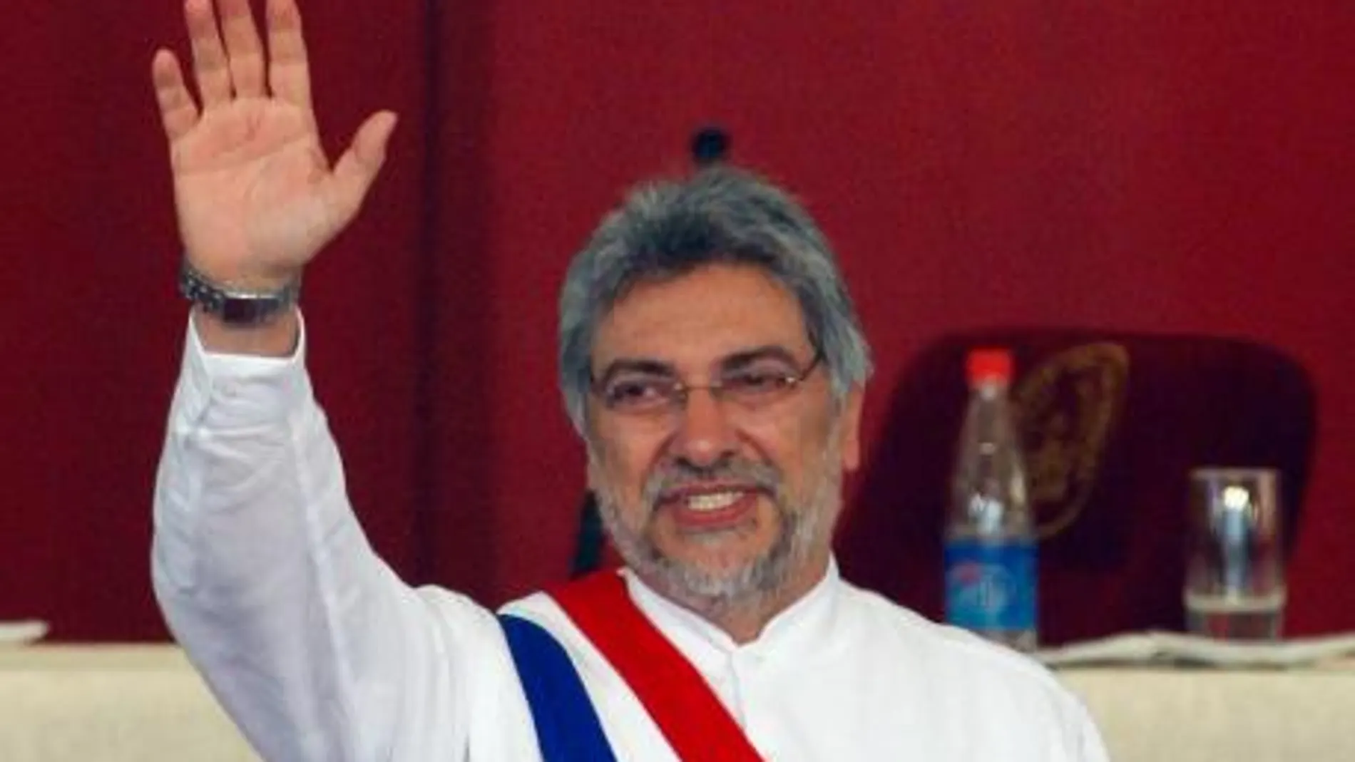 El Senado logra destituir al presidente Lugo