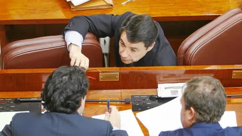 El actual presidente en funciones, Ignacio González, mantendrá hoy una reunión con el Grupo Popular en la Asamblea