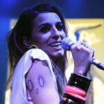 Los insultos de Bebe a la prensa encienden a los tuiteros