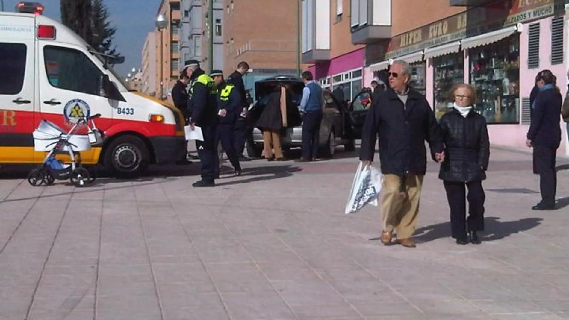 La Policía busca al autor de un doble delito en Sanchinarro