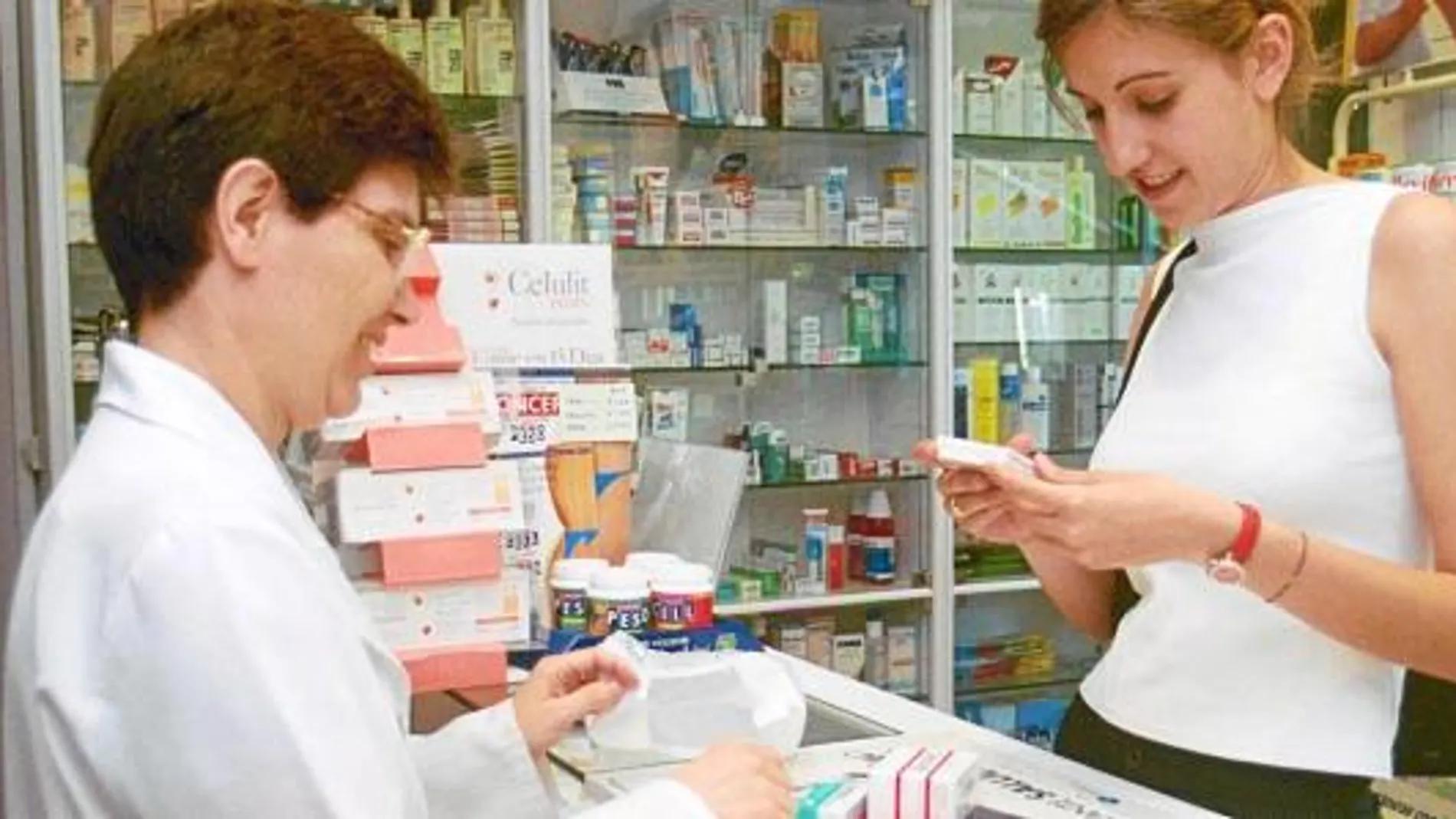 Casi 600000 valencianos toman más de cinco pastillas al día