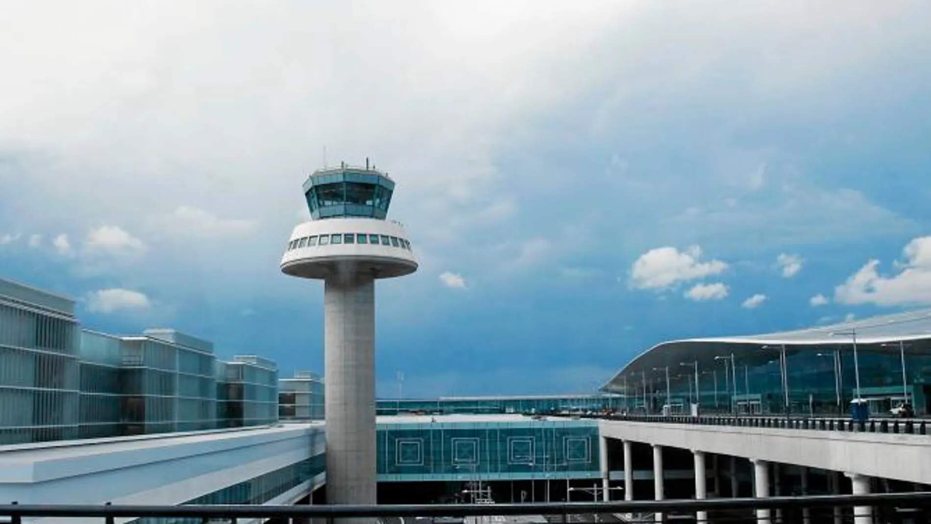 El Prat en la encrucijada