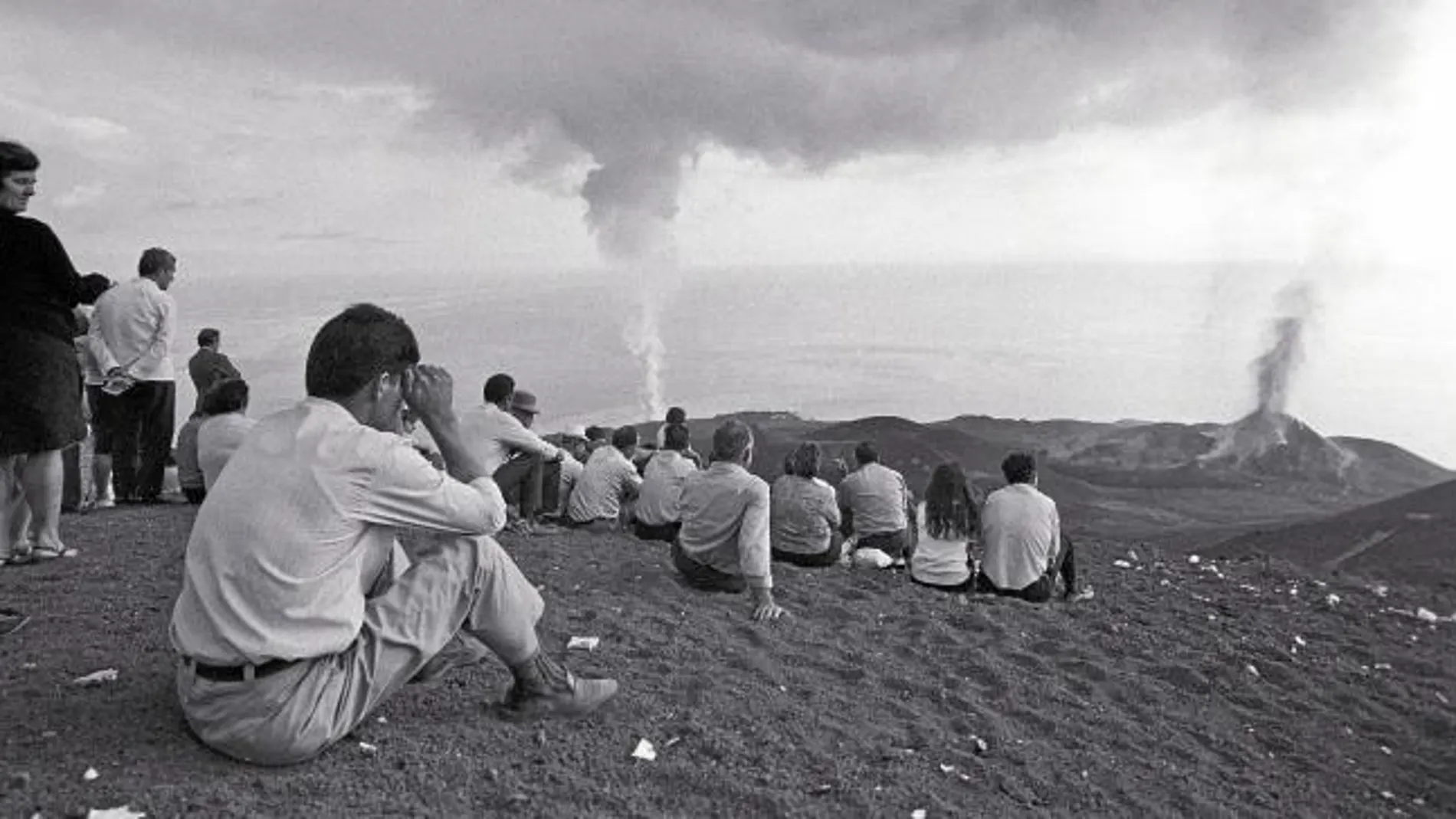 La erupción del Teneguía en la isla de Palma hace 40 años