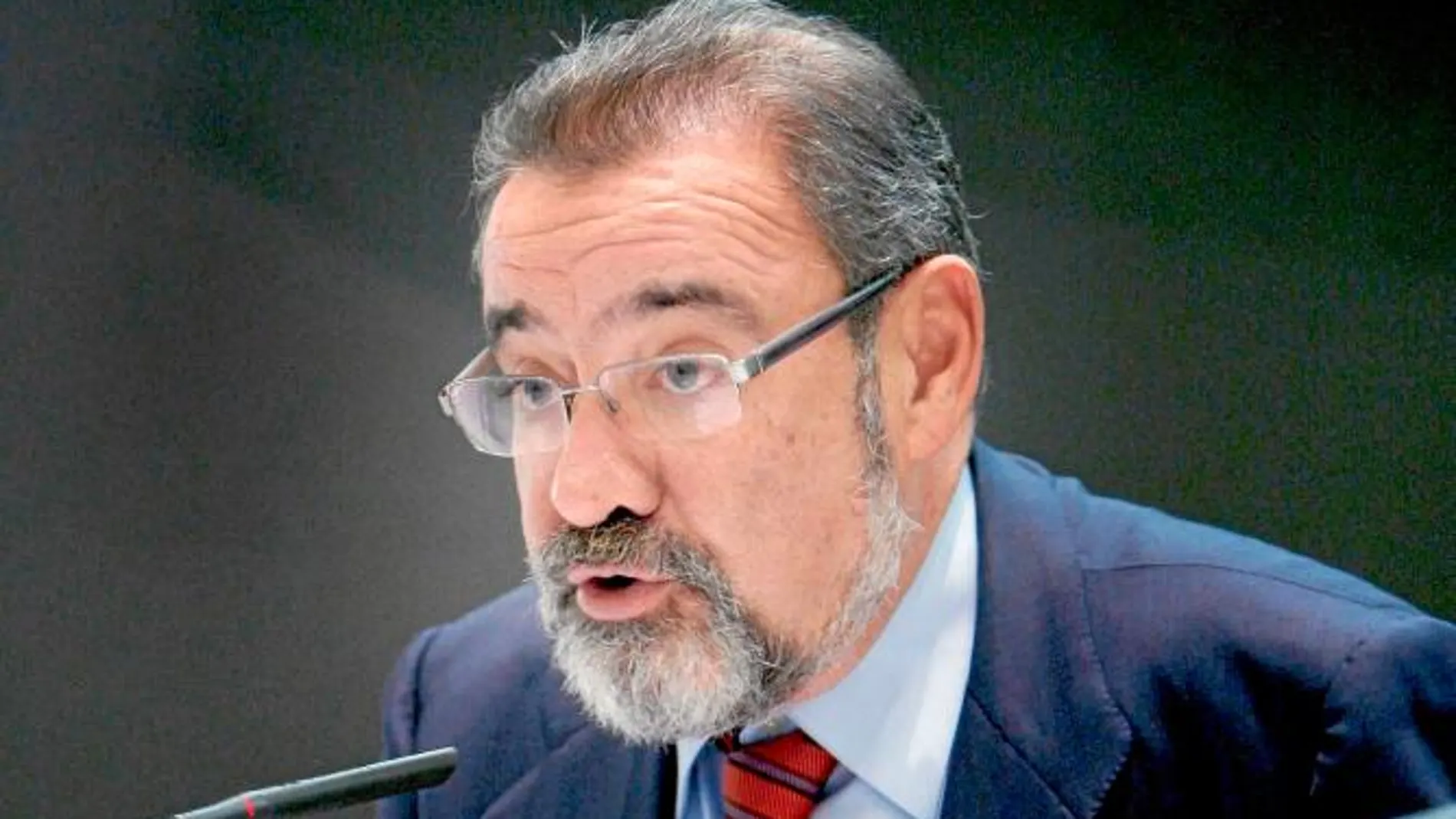 La patronal reduce un 235 por ciento su presupuesto para este año