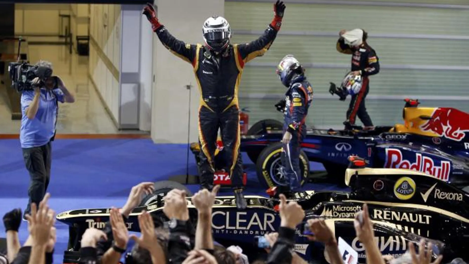 Kimi Raikonen ha sido el ganador del Gran Premio de Abu Dhabi