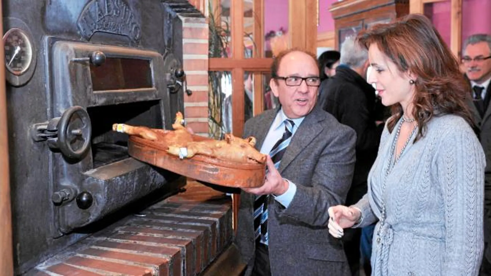 «Tierra de Sabor» consigue miles de ventas más para el cochinillo de Segovia