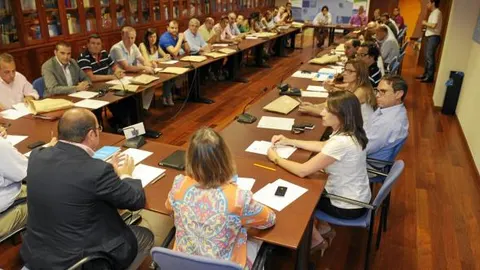 Los resultados del copago y el Plan de Reequilibrio fijarán la subida del IVA