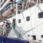 La llegada a finales de agosto del mayor crucero que ha recibido el puerto contribuyó a mejorar los datos del turismo