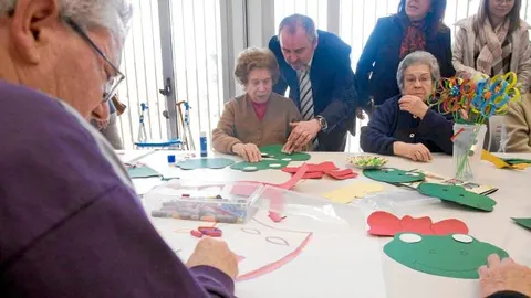El Consell abona 7 millones de la deuda con dependientes