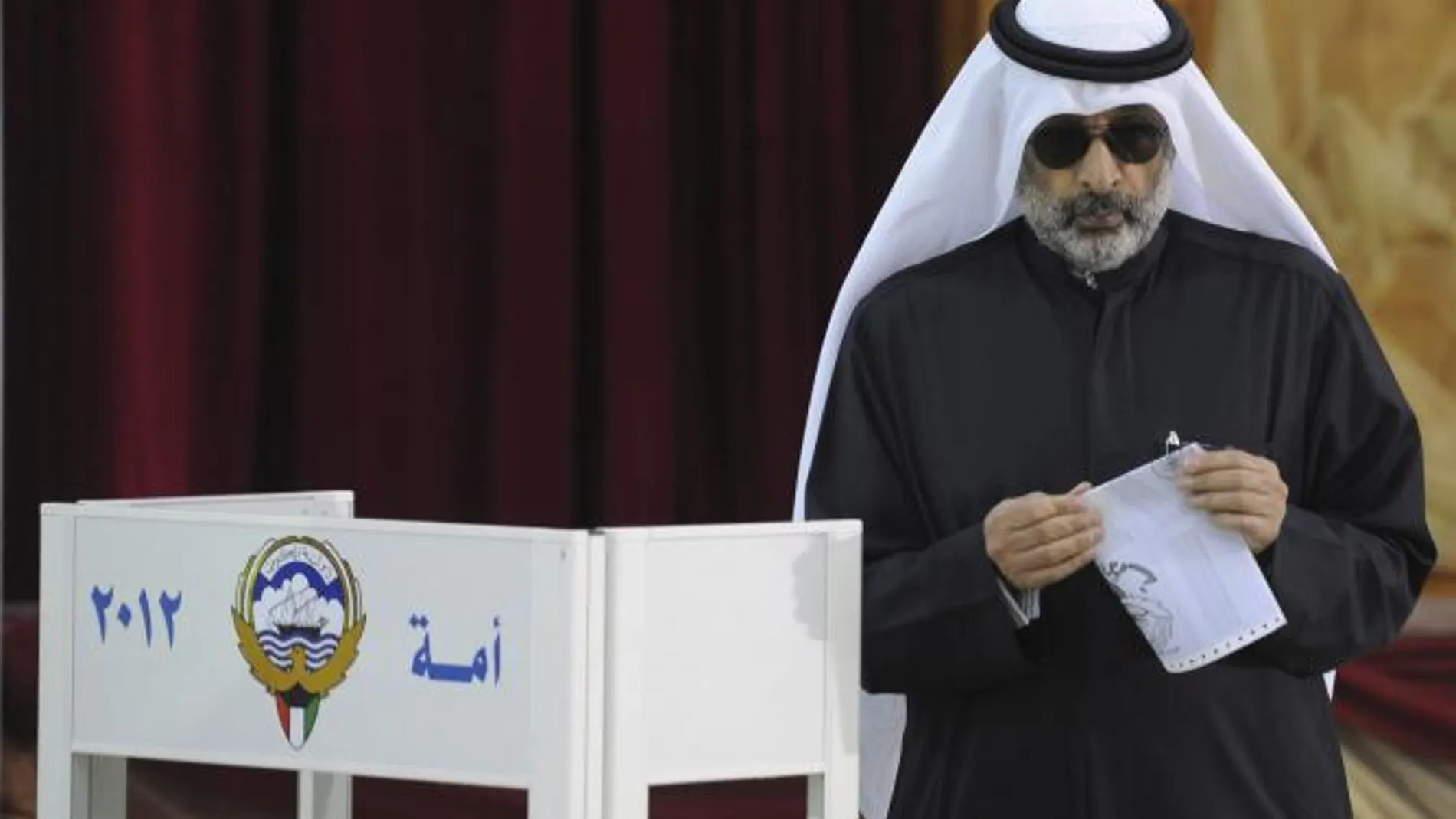 Kuwait busca en las urnas su camino a la democracia