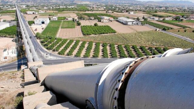 Imagen del trasvase Tajo-Segura, a su paso por los municipios de la Región de Murcia