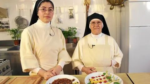 Sor Liliana y sor Beatriz son ya conocidas como «las monjitas de la tele»