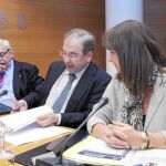 Rosado (centro) dijo que no tiene sentido acometer nuevas inversiones