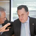 El director general de Agricultura y Desarrollo Rural de la Comisión Europea, José Manuel Silva (derecha), durante la presentación de la nueva PAC en Madrid