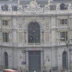Los españoles siguen sin cambiar a euros 295.000 millones de pesetas