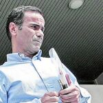 Esteban Cuesta, ex gerente de Emarsa, a su salida del juzgado