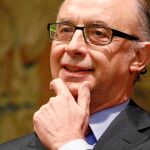 La caída del IVA hasta mayo empuja el déficit al tope fijado para todo 2012