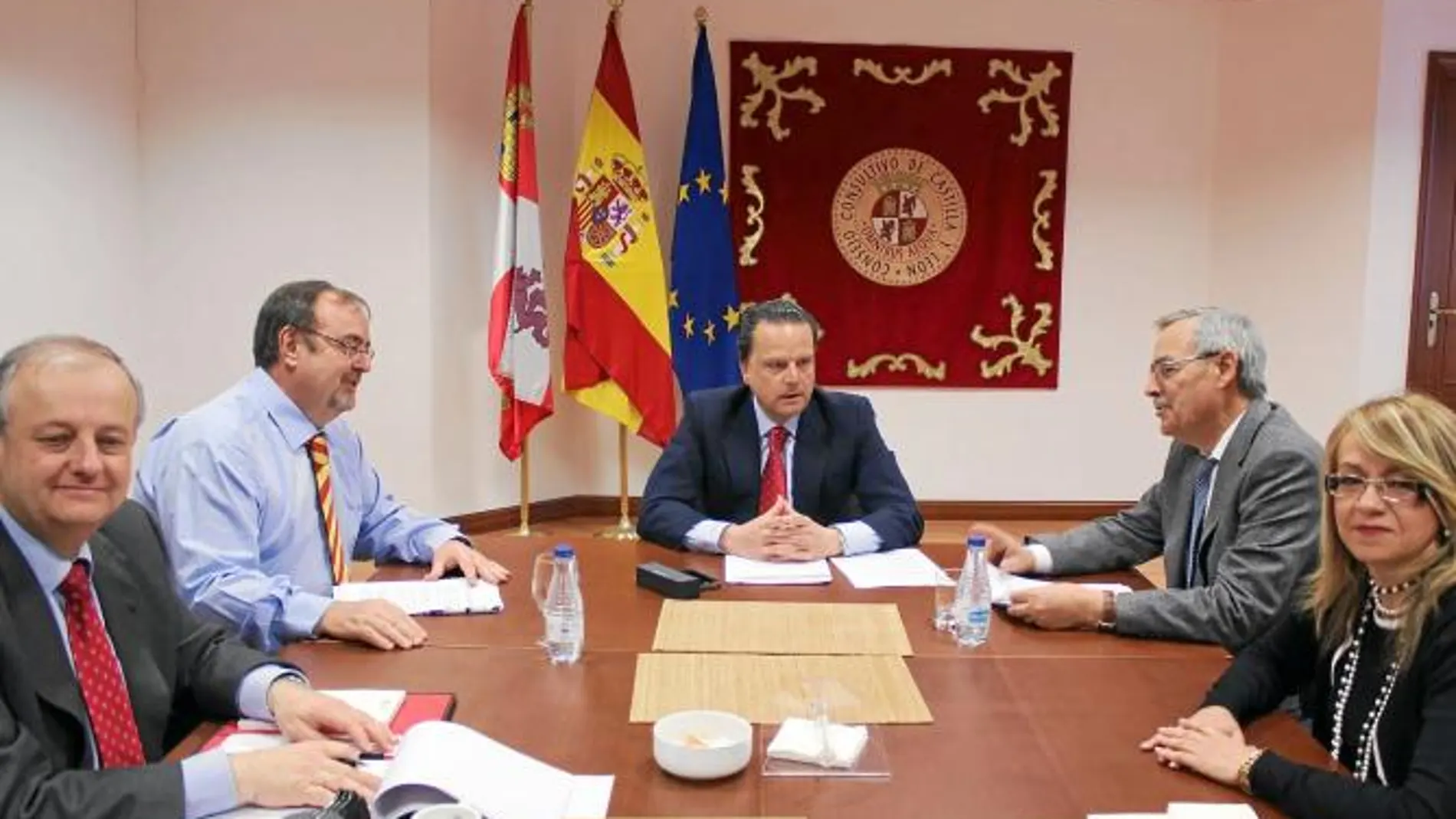 Nace el Tribunal que resolverá recursos especiales en la contratación de la Junta