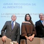Julio Cuesta, Raquel Revuelta y Juan Pedro Álvarez presentaron ayer la campaña