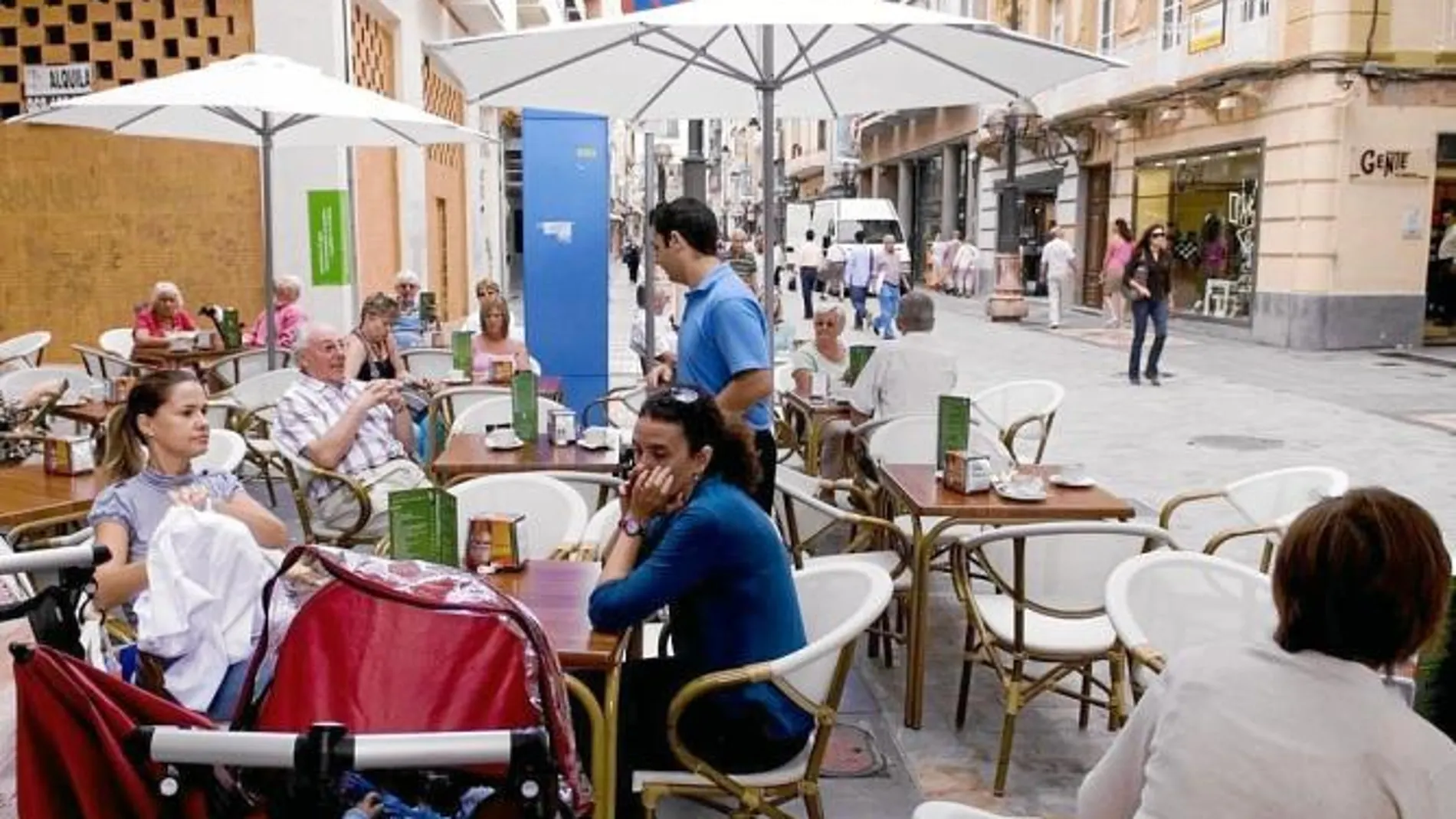Los contratos indefinidos siguen su tendencia al alza
