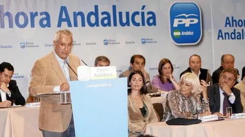 Arenas analizó ayer los resultados de las elecciones generales con el Comité de Dirección del PP-A