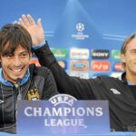 Mancini, técnico del City, se muestra cariñoso con Silva, que atraviesa su mejor momento desde que llegó a Inglaterra