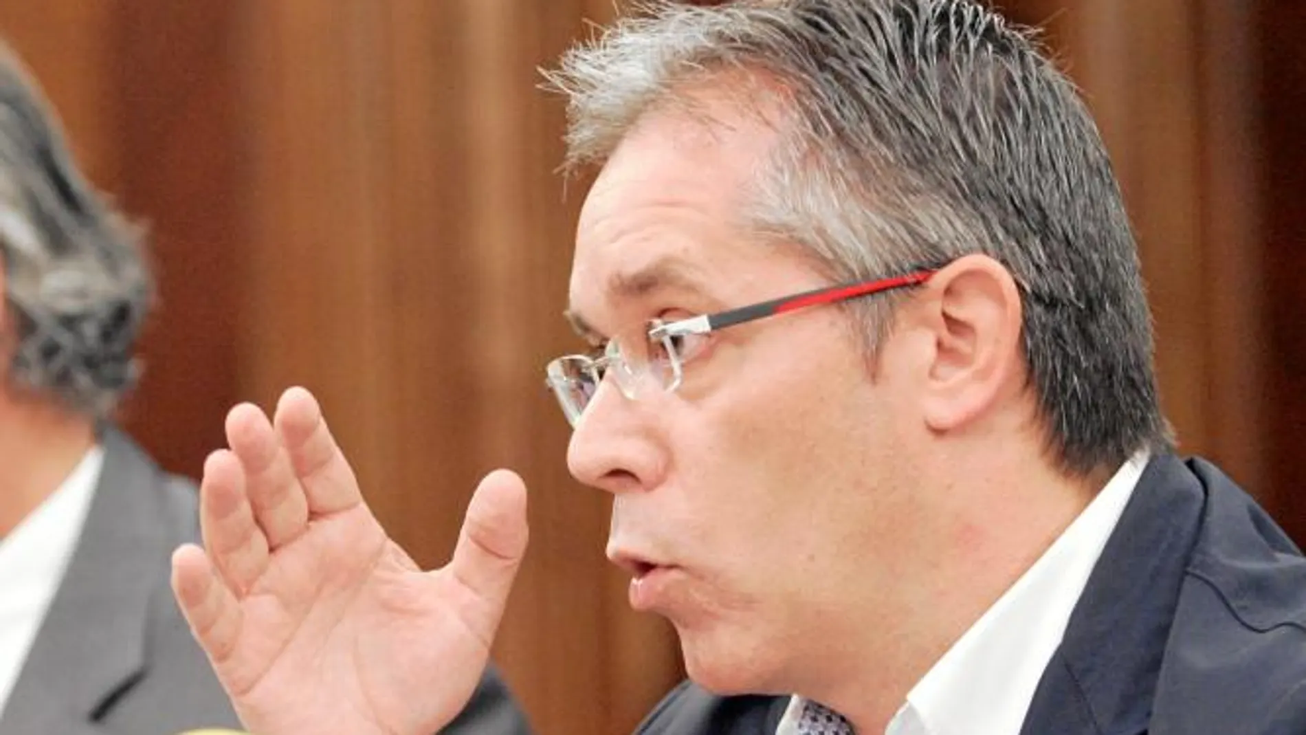La herencia socialista hace reducir un 25% el Presupuesto del Ayuntamiento de León