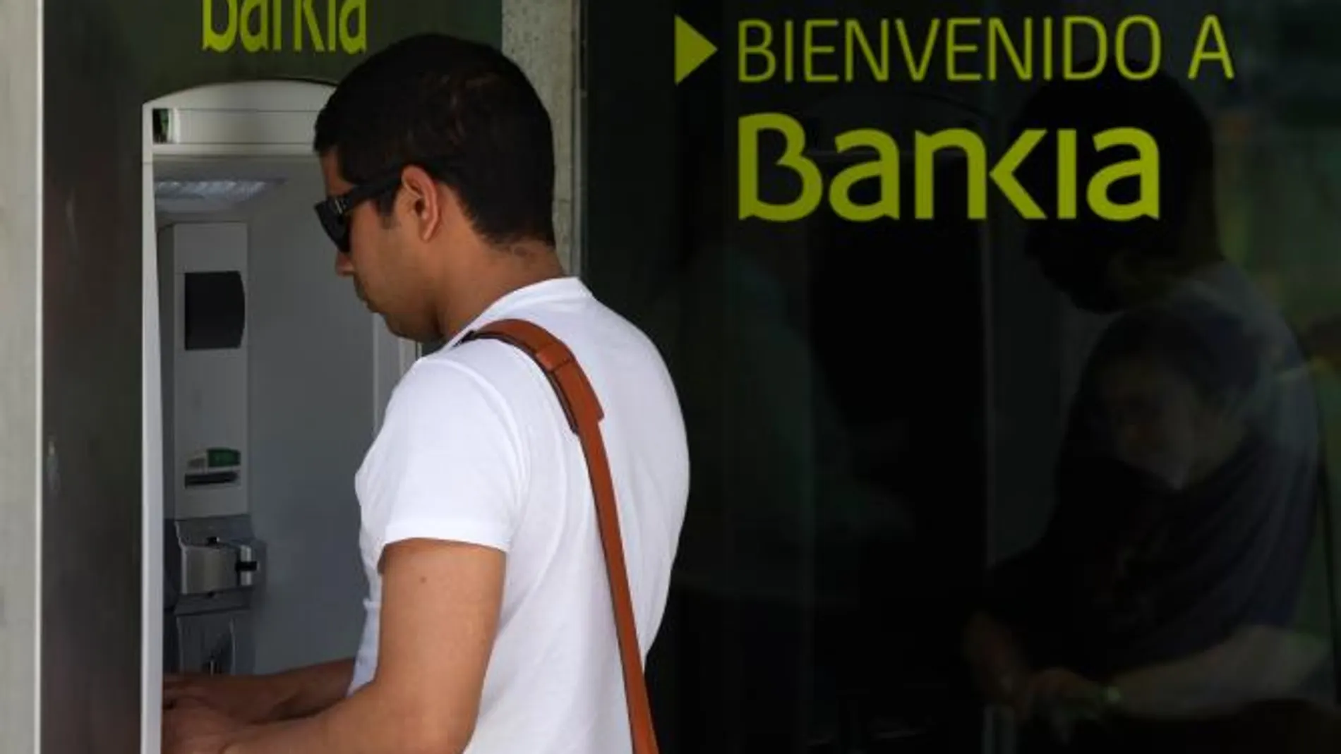 Goirigolzarri apela a la confianza en Bankia en estos momentos convulsos