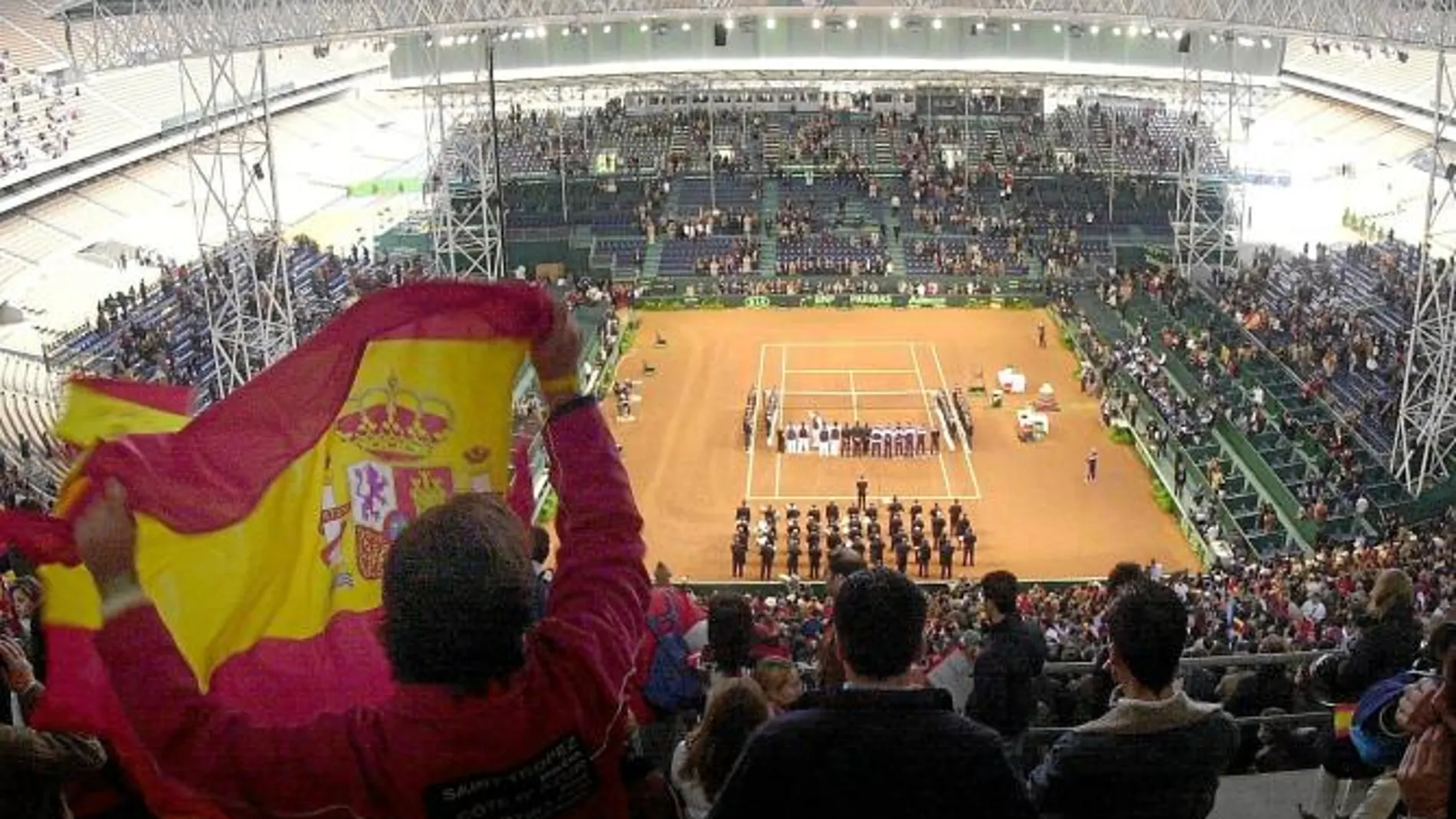 La Cartuja, con una capacidad para 25.000 espectadores, ya acogió la final de 2004 con rotundo éxito