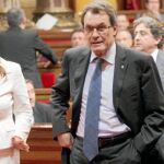 Alicia Sánchez-Camacho, junto a Artur Mas en un pleno del Parlament