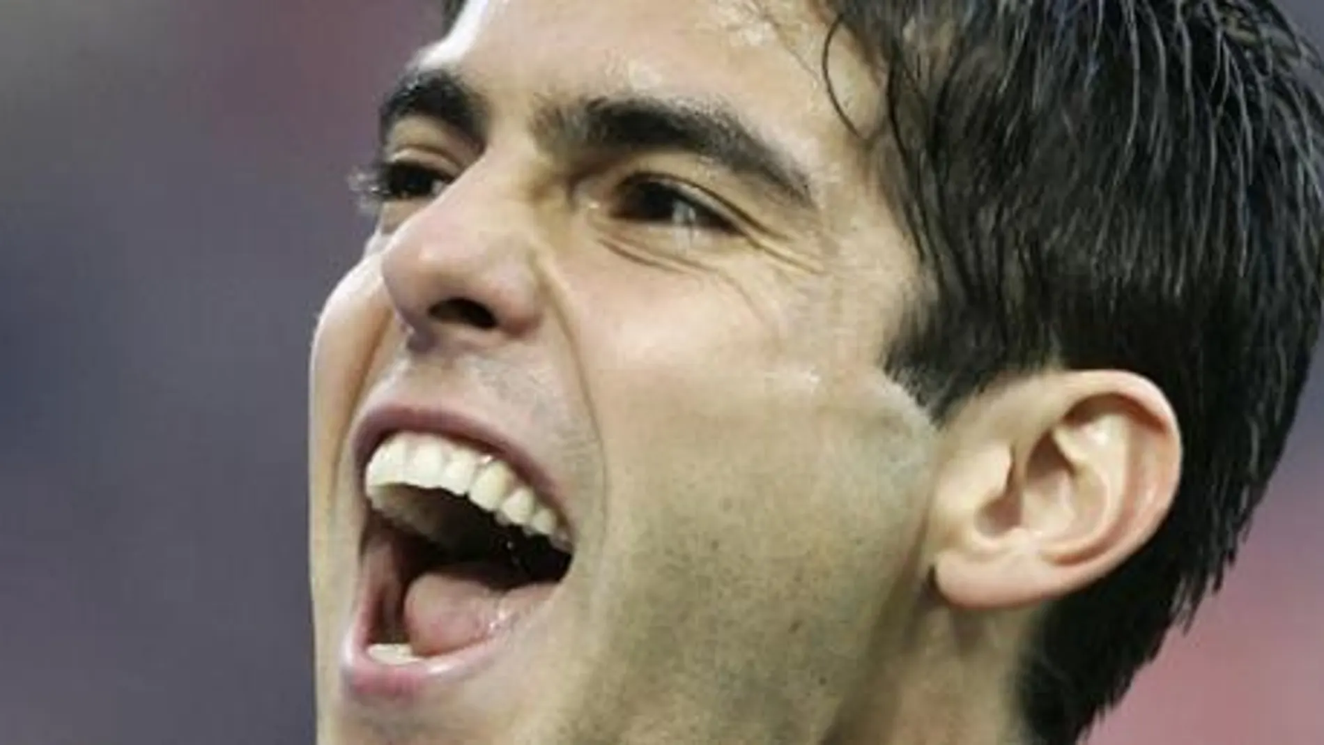 El Manchester City podría haber ofrecido 100 millones de libras por Kaká