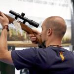 Un cazador, en la pasada Semana Ibérica de Caza y Pesca