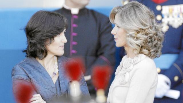 González-Sinde y Garmendia, ayer en el desfile del Día del Pilar