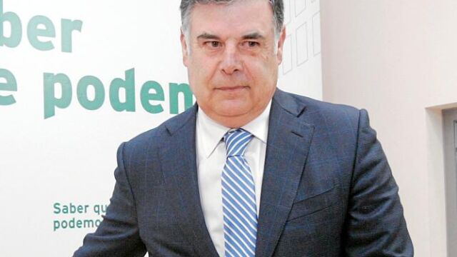 El secretario general del PSOE sevillano, José Antonio Viera, aseguró que «nuestra oposición no va a ser como la del PP»