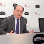El consejero de Economía Tomás Villanueva confía en un mayor crecimiento del mercado exterior