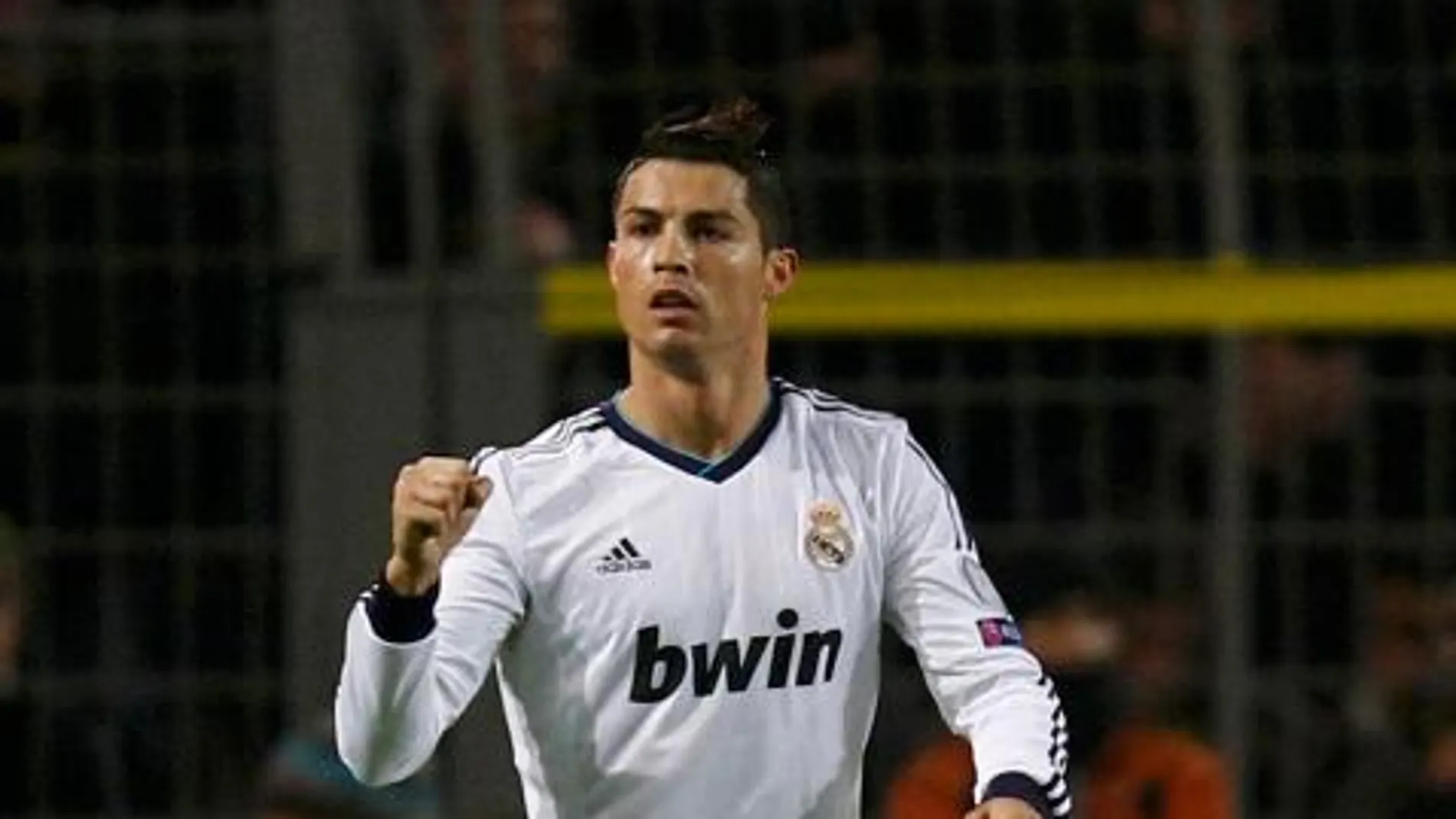 Ronaldo celebra un gol ante el Borussia Dortmund