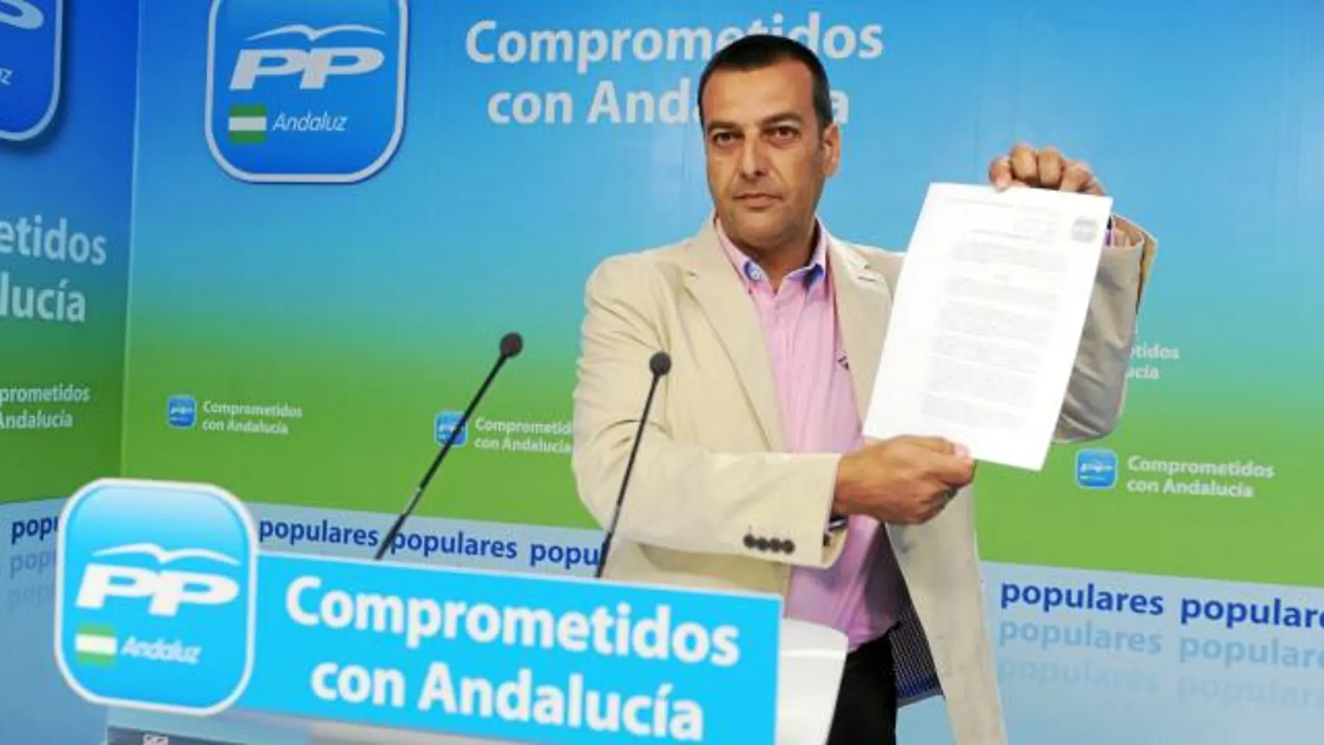 El «tijeretazo» alternativo del PP: en coches oficiales subvenciones o pluses