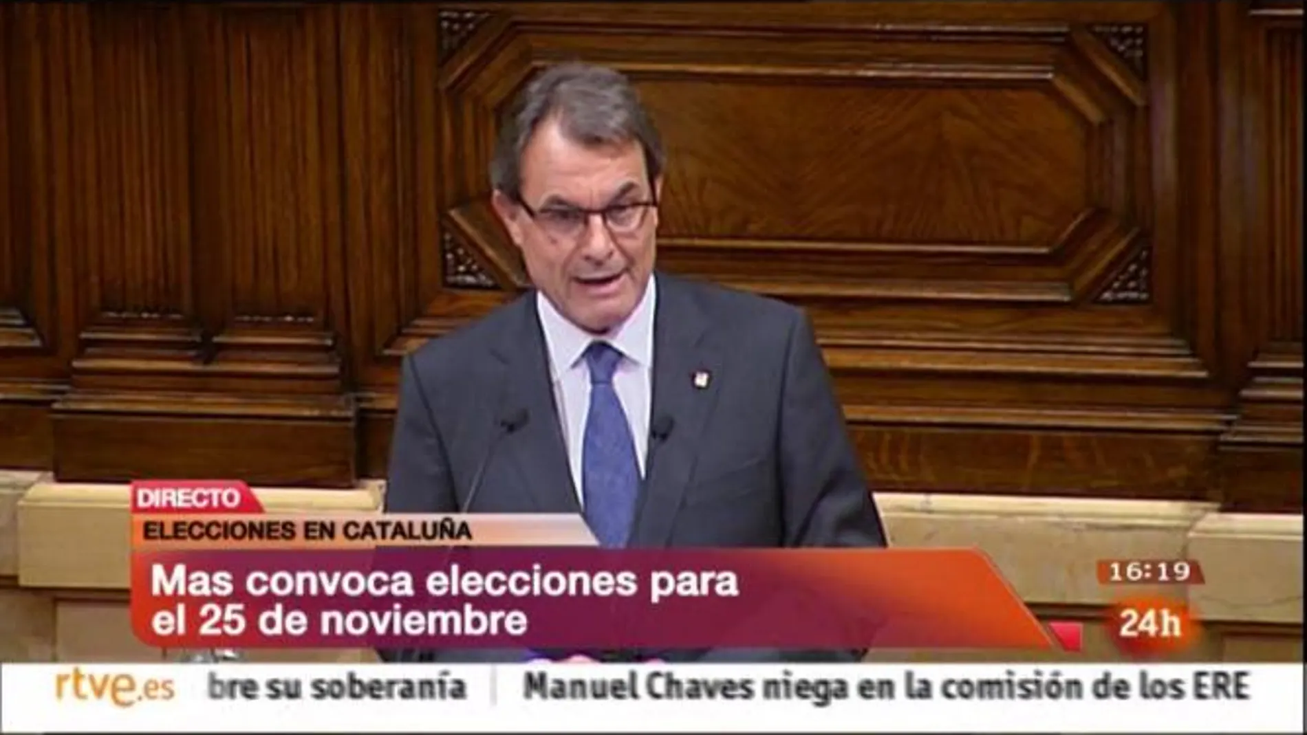 Mas anuncia elecciones anticipadas en Cataluña el próximo 25 de noviembre