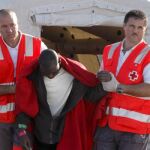Llega al sur de Tenerife un cayuco con 77 inmigrantes