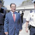 Los 15 detenidos fugados del CIE comparecen hoy ante el juez