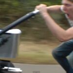 ¿Subiría a su bebé a un carrito que alcanza los 80 por hora?