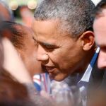 Las canas han aparecido en Obama después de cuatro años de Gobierno, dándole un aspecto más maduro