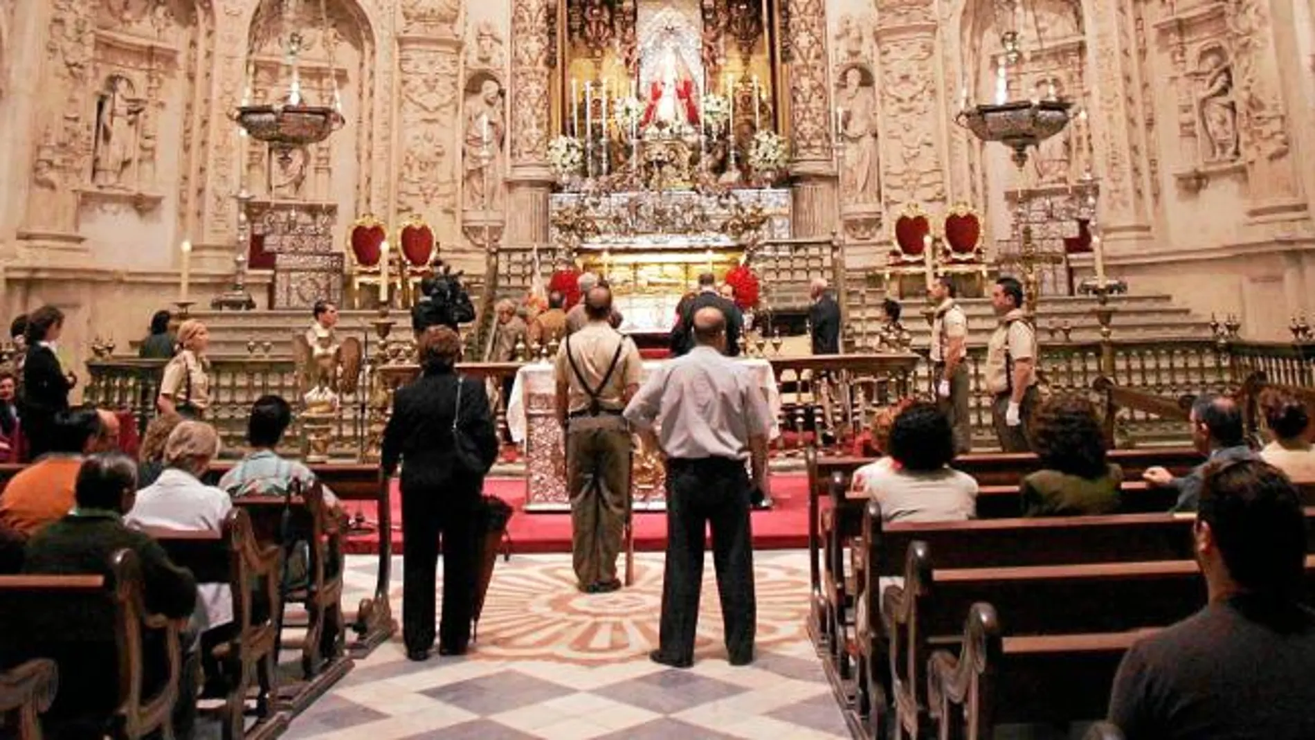 La Capilla Real de la Catedral está siendo restaurada