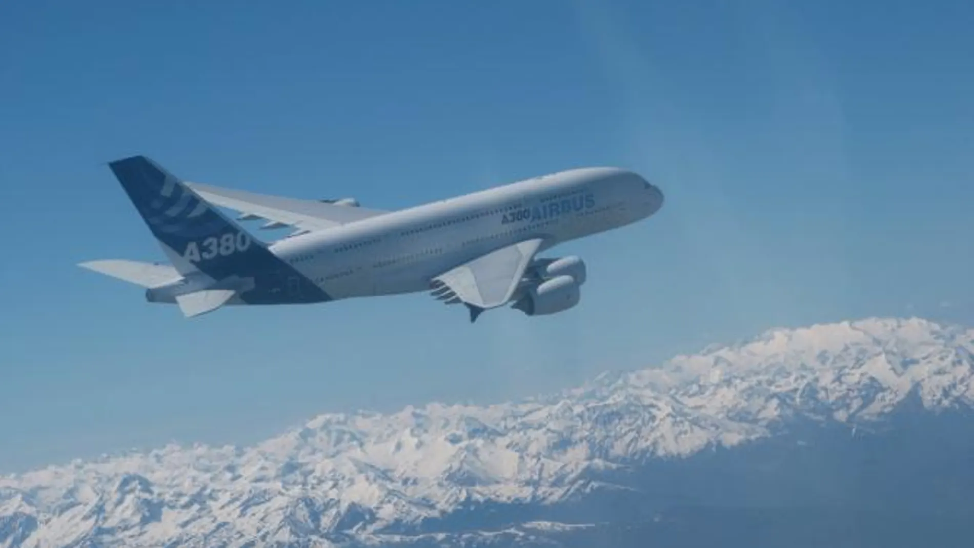 Una veintena de Airbus A380 se tendrán que revisar por unas fisuras