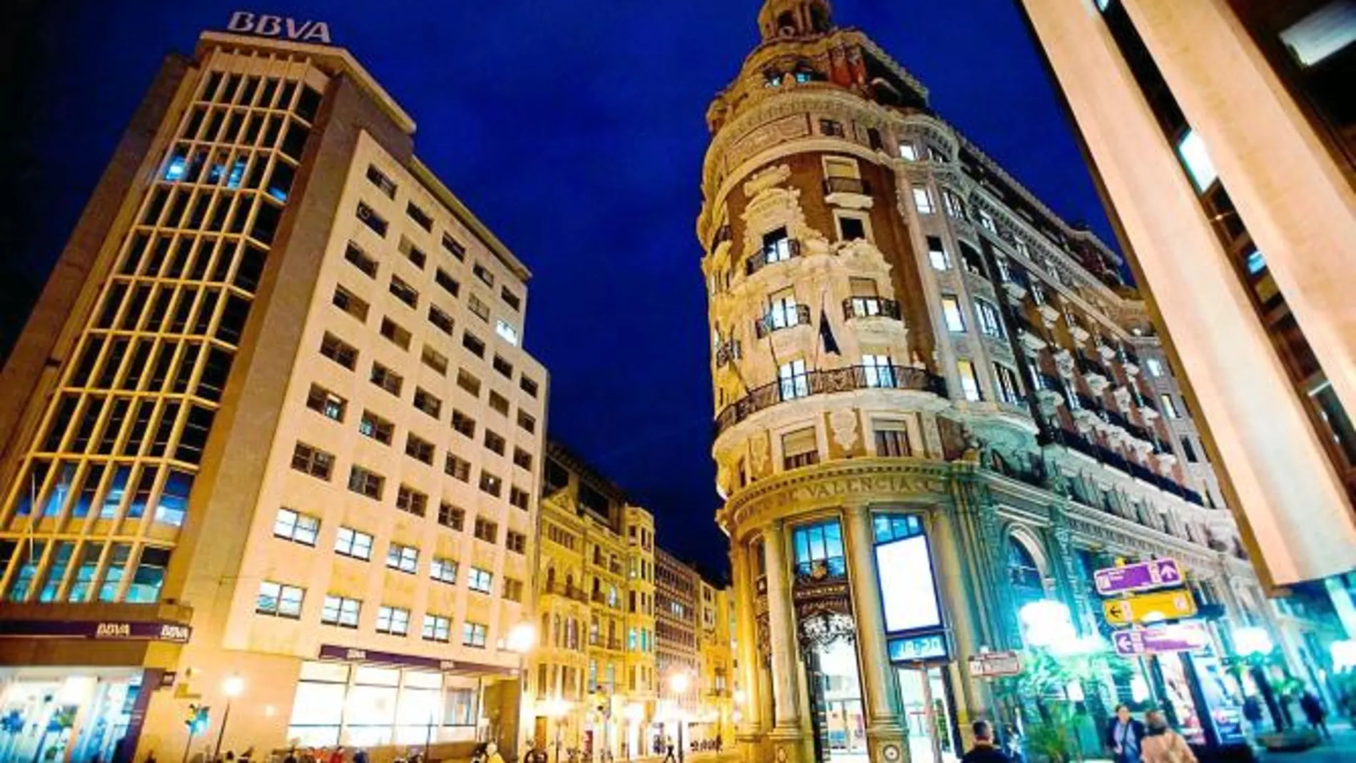 Una consejera del Banco de Valencia controla el 1114 % de Cleop