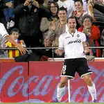  El Valencia gana la pelea ante el Atlético (2-0)