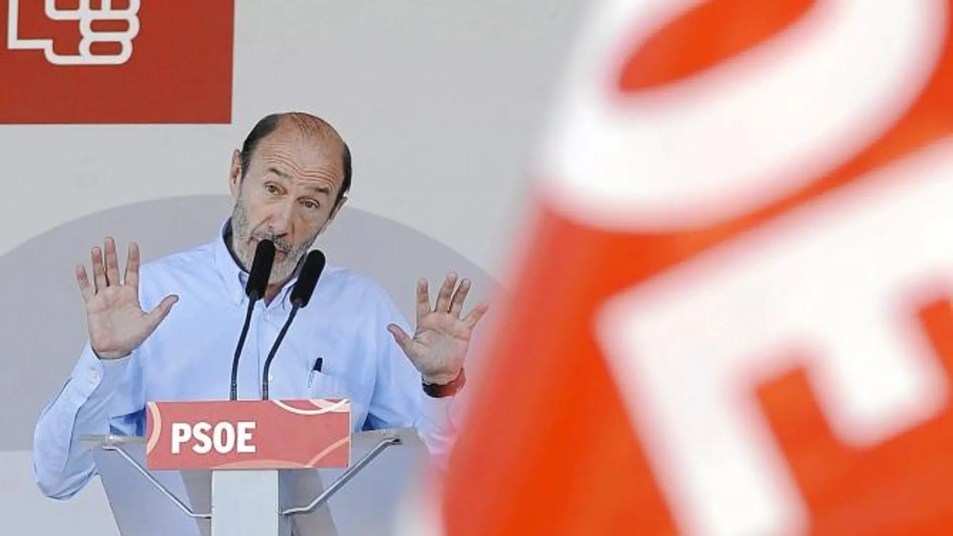 El PSOE acusa al Gobierno de «integrismo radical»