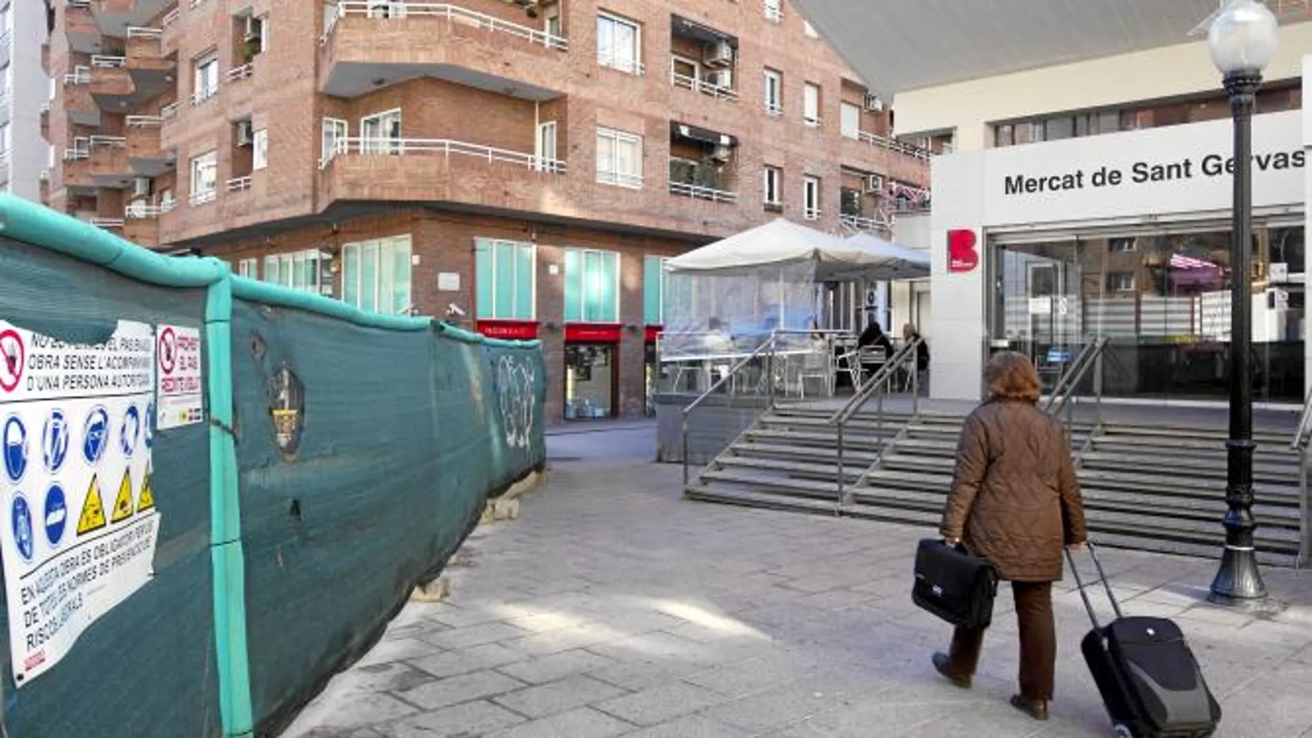 Los vecinos de Sant Gervasi quieren recuperar la plaza Joaquim Folguera
