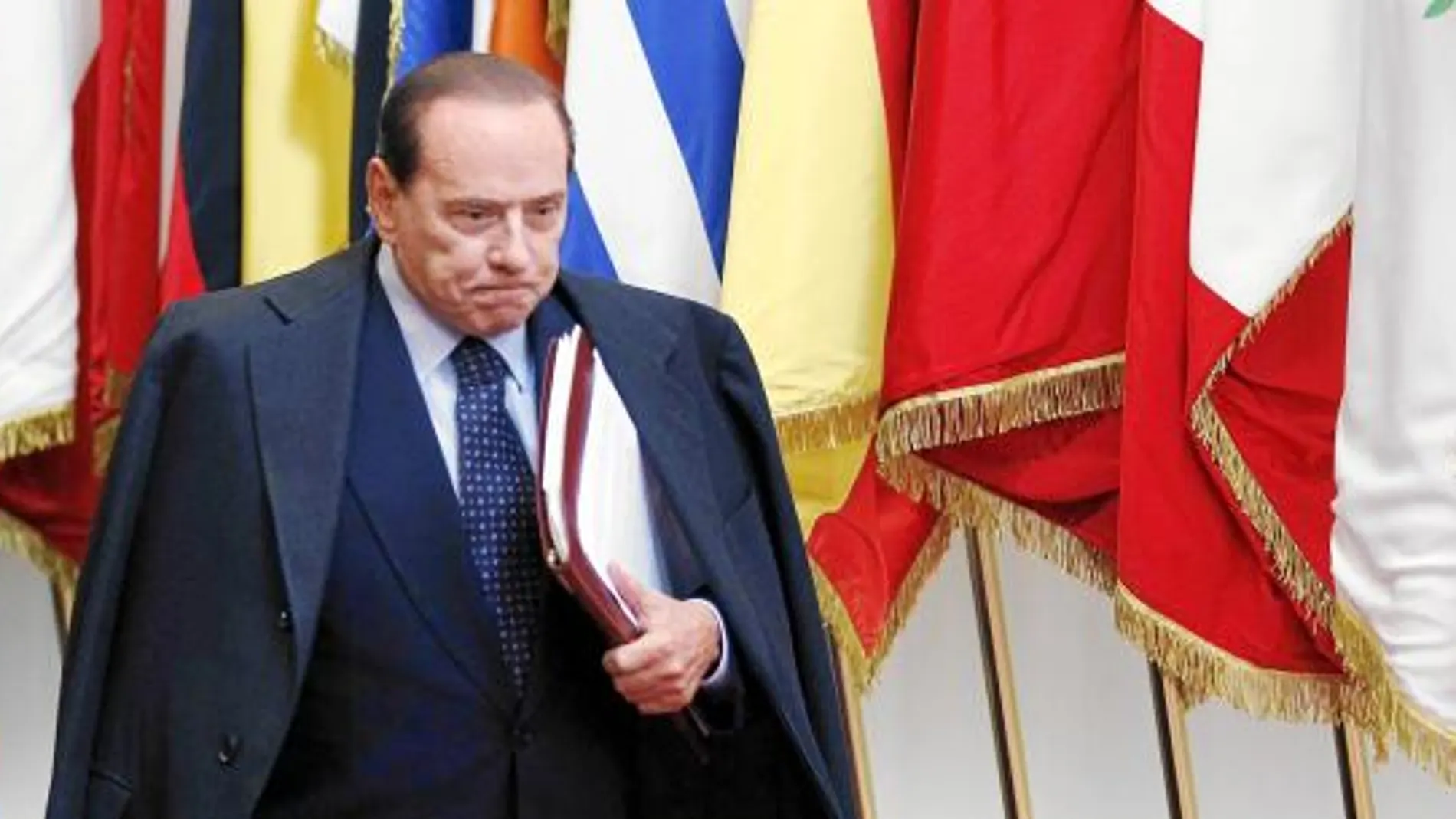 Berlusconi convocó anoche un consejo de ministros extraordinario